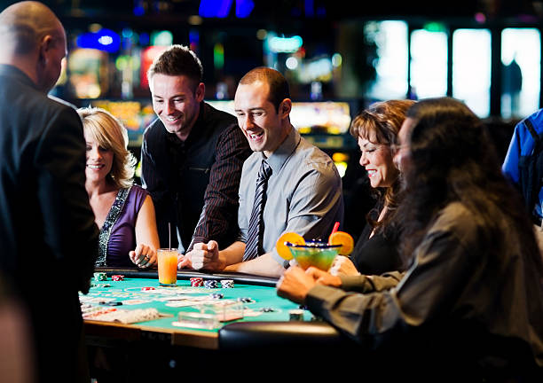 mas4d alternatif mobile app dashboard showing slot tournaments and live dealer games